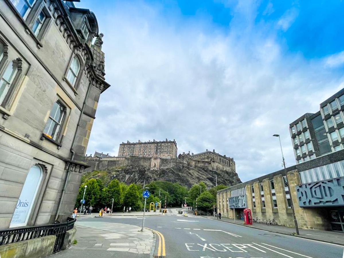 Open Plan 2 Bed Apt, Near Edinburgh Castle Lejlighed Eksteriør billede